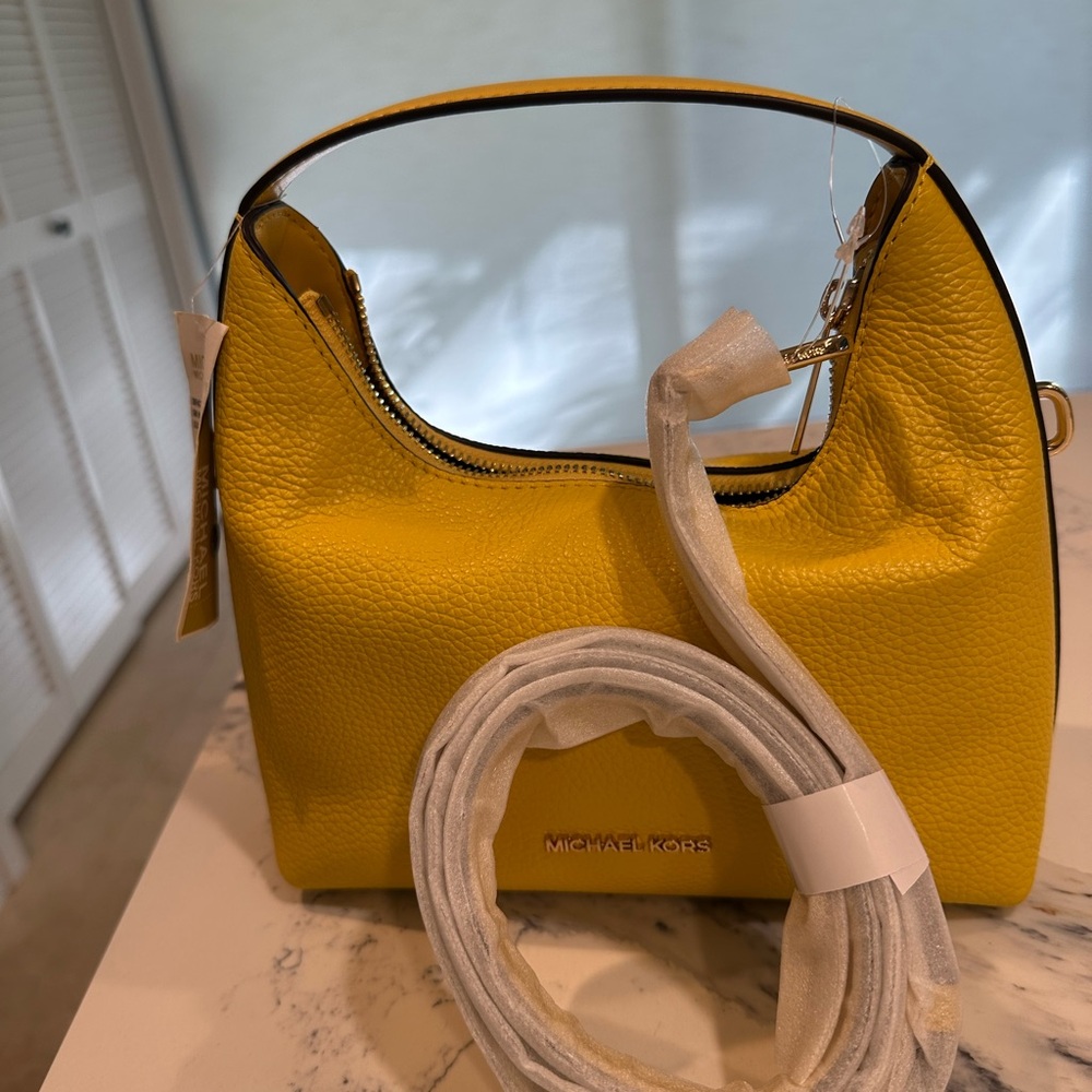 Michael Kors Ember Small Messenger Top Handle Handbag Crossbody Leather NWT - Picture 12 of 12